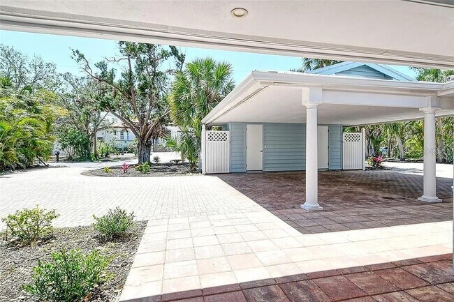Foto del edificio - 4852 Featherbed Ln