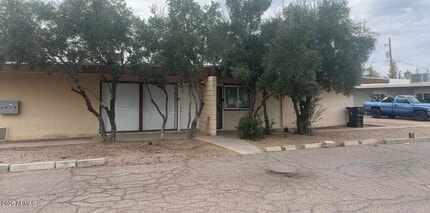 Building Photo - 2034 W Cactus Rd