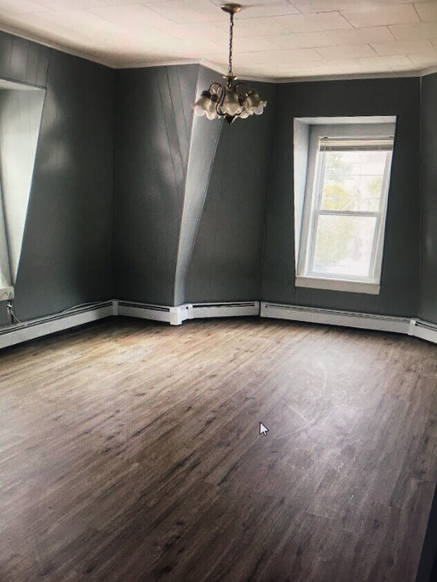 Sala de estar - 460 Lowell St
