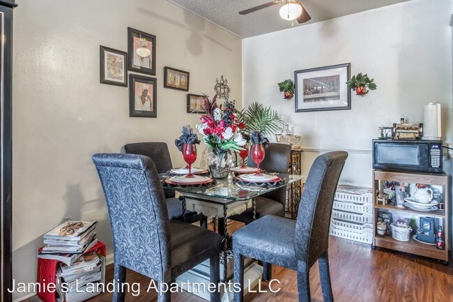 Foto del edificio - 1 br, 1 bath Apartment - 1701 NW 46th St.