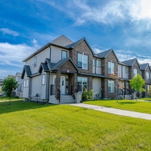 Building Photo - 8815-8896 96 Ave