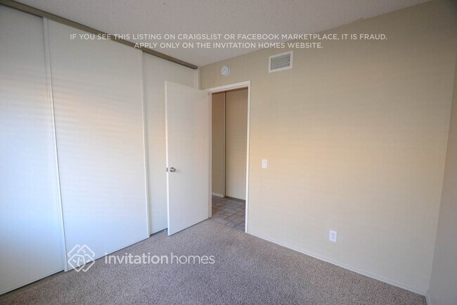 Building Photo - 13224 Larkhaven Dr