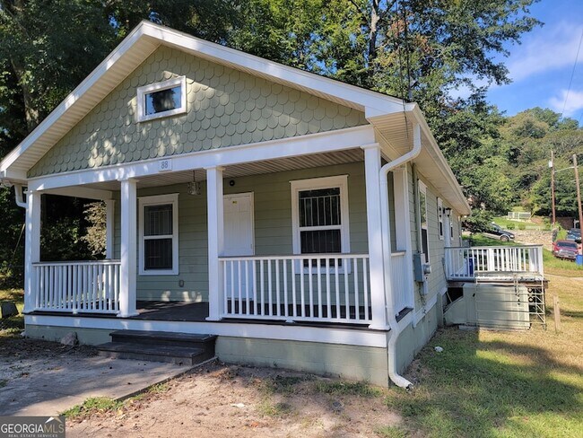Foto del edificio - 88 Holly Rd NW