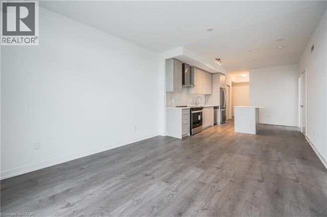 Photo du bâtiment - 55 Duke St W