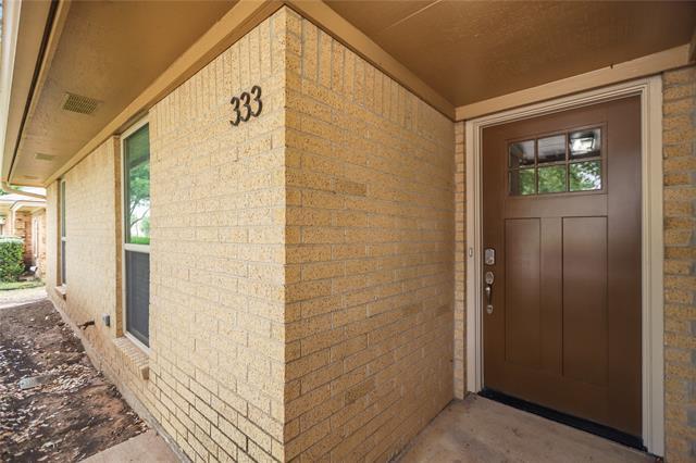 Building Photo - 333 Dogwood Dr
