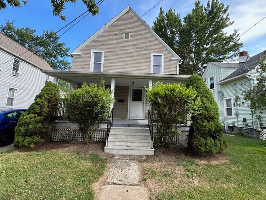 Primary Photo - 3 Bed - 1 Bath Single Family Home in Elyria