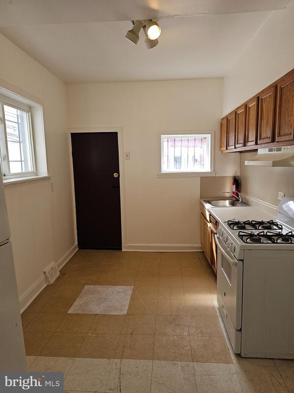 Foto del edificio - 43 E Silver St