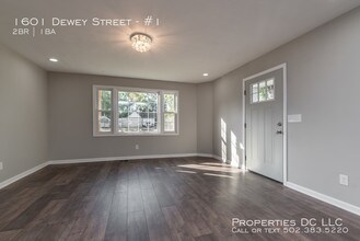 Building Photo - 1601 Dewey St