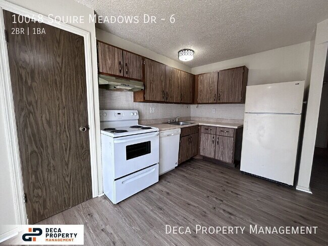 Foto del edificio - 10048 Squire Meadows Dr