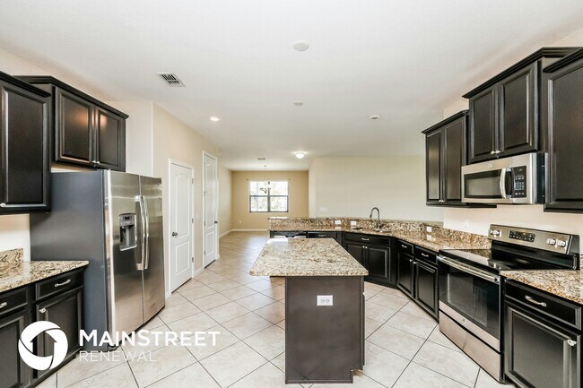 Foto del edificio - 13402 White Sapphire Rd