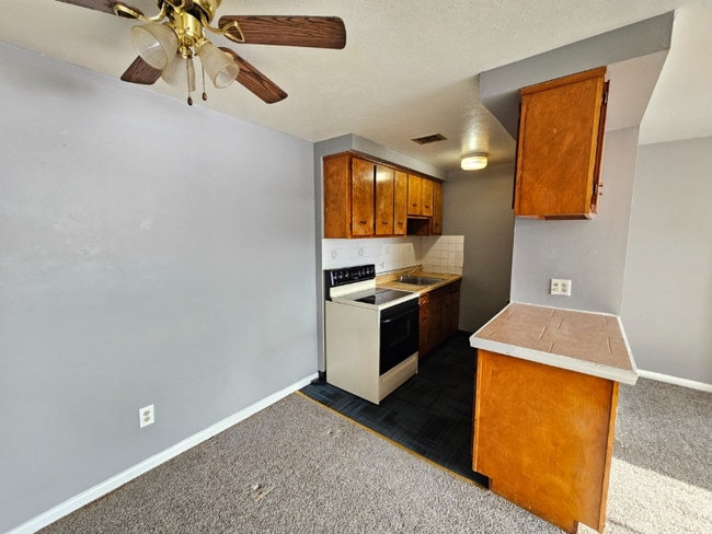 Photo - 1885 Taylor Rd Apartment