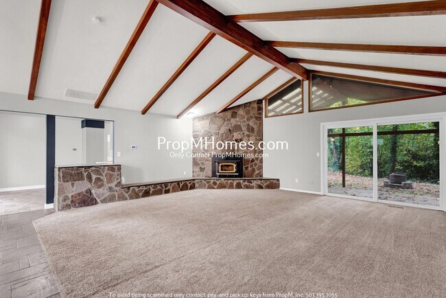 Building Photo - Private 20-Acre Retreat in Oregon City – Spacious 3-Bedroom Ranch! DEPOSIT SPECIAL