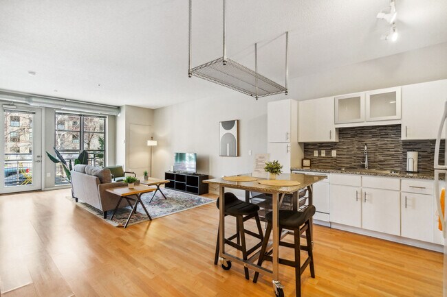 Foto del edificio - 616 Washington Ave S