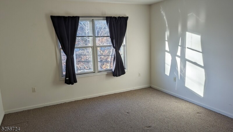 Foto del edificio - 895 McBride Ave