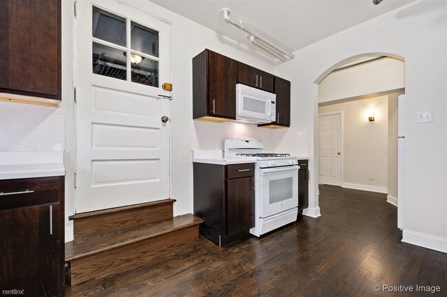 Foto del edificio - 6057 N Talman Ave