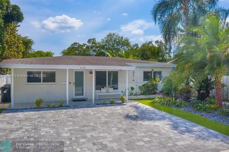 Foto principal - 638 SW 5th Ave