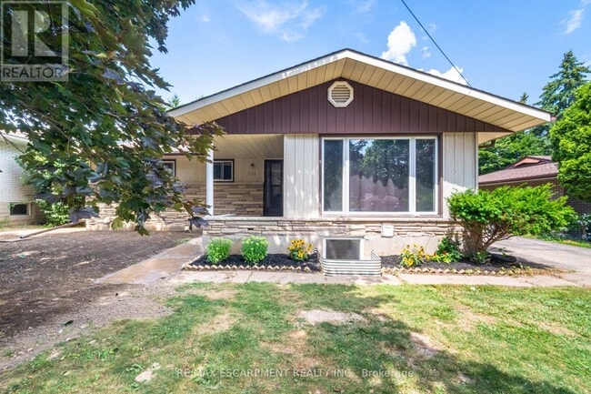 Building Photo - 214 Forest Hill Dr