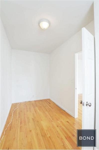 Building Photo - 328 W 44th St
