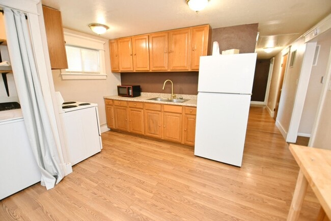 Building Photo - McKinley Terrace Home for Rent in South Be...