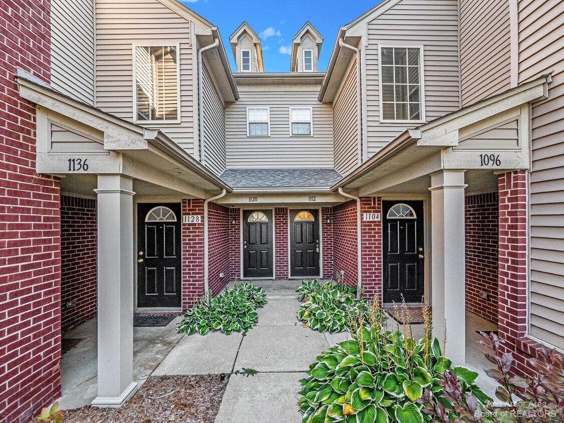 Foto principal - 1112 Addington Ln