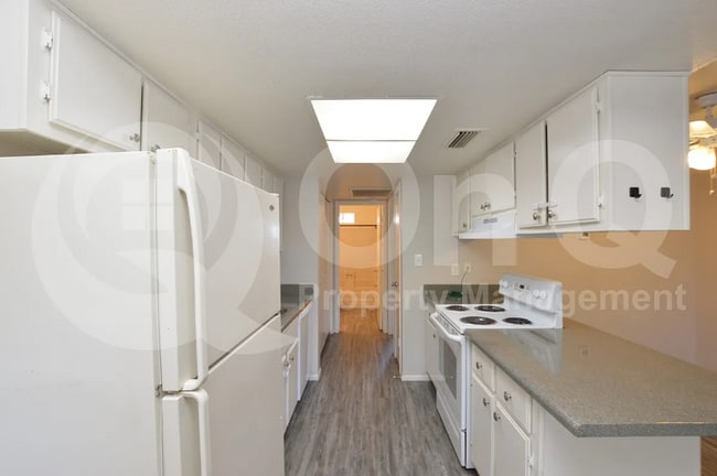 Foto del edificio - 3004 E Waltann Ln