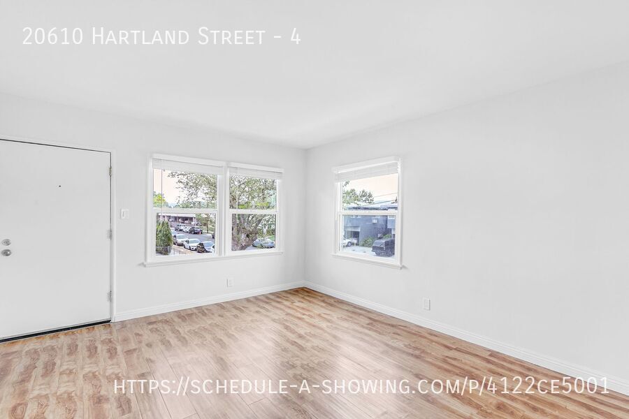 Primary Photo - 20610 Hartland St