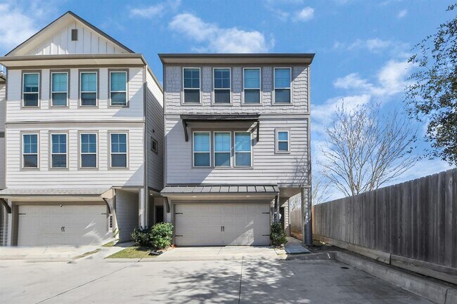 Building Photo - 3402 Avondale Vw Dr