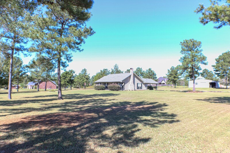 110 Lacey Ln, Anacoco, LA 71403 House Rental in Anacoco, LA