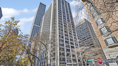 Building Photo - 222 E Pearson St