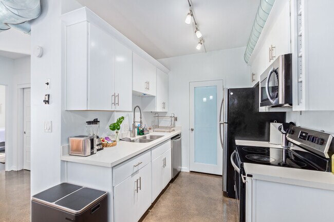 Foto del edificio - 805 N 4th Ave