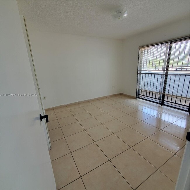 Building Photo - 4101 Indian Creek Dr