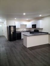 Building Photo - 3055 Barrington Pl