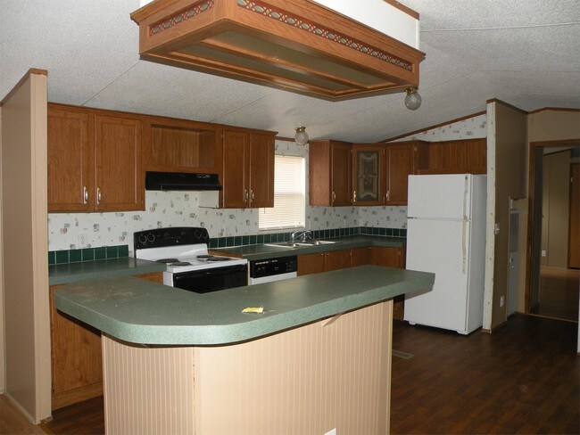 Building Photo - 757 Sabrina Ln