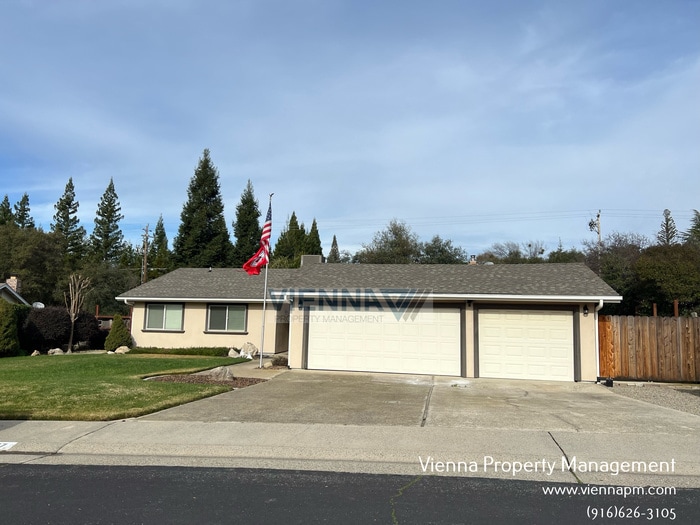 Primary Photo - Upgraded Granite Bay House with Pool, Walk...