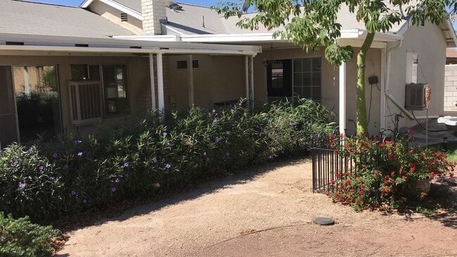 Foto del edificio - 24312 Dunlavy Ct