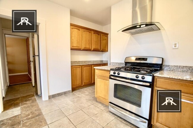 Photo - 3 bedroom in Brighton MA 02135 Apartment