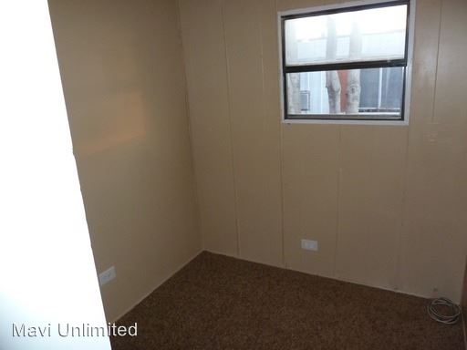 Foto del edificio - 4765 York St