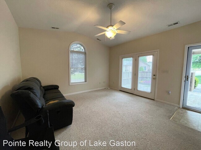 Building Photo - 3 br, 2 bath House - 230 Beaver Creek Drive