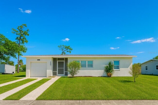 Foto del edificio - 22011 Catherine Ave