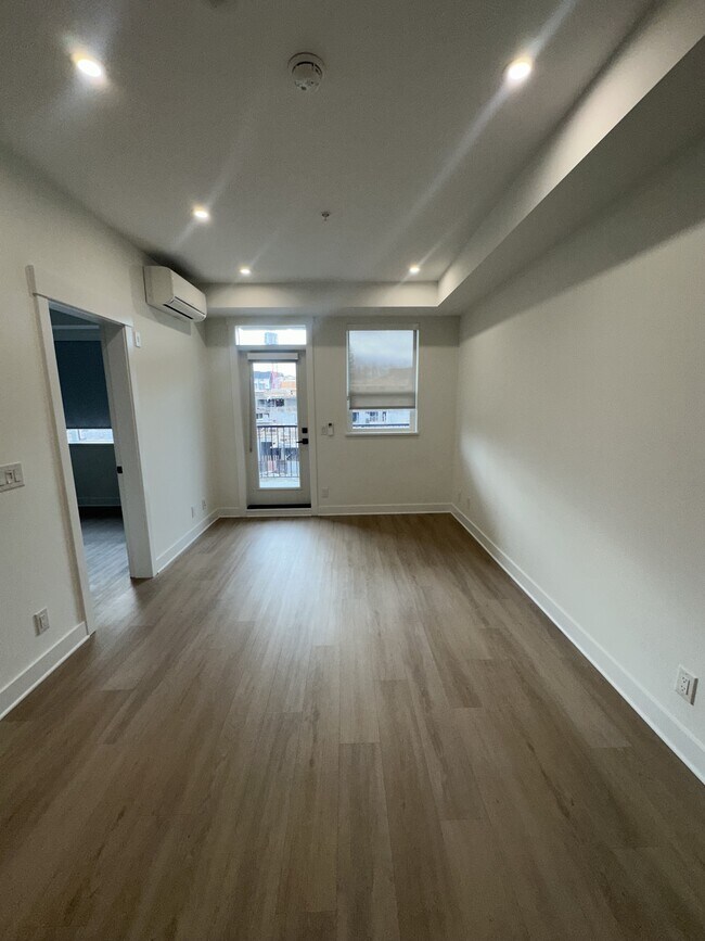 Building Photo - 20144-20186 86 Ave