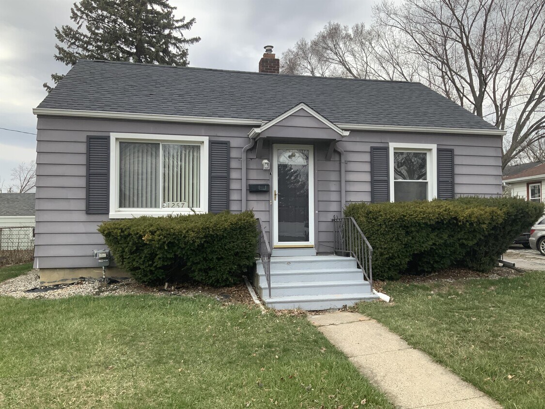 1257 Forest Hill Ave, Flint, MI 48504 House Rental in Flint, MI