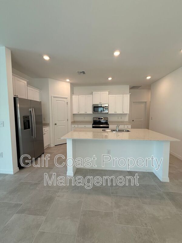 Foto del edificio - 3844 Treasure Oak Wy