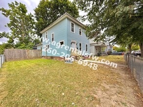 Building Photo - 2505 Miner St