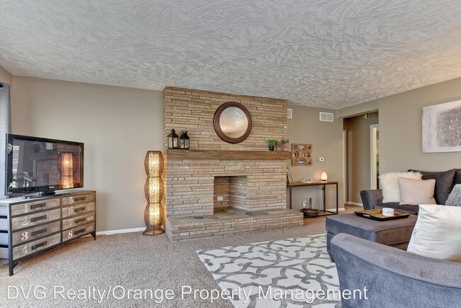 Building Photo - 1412 N 60th St