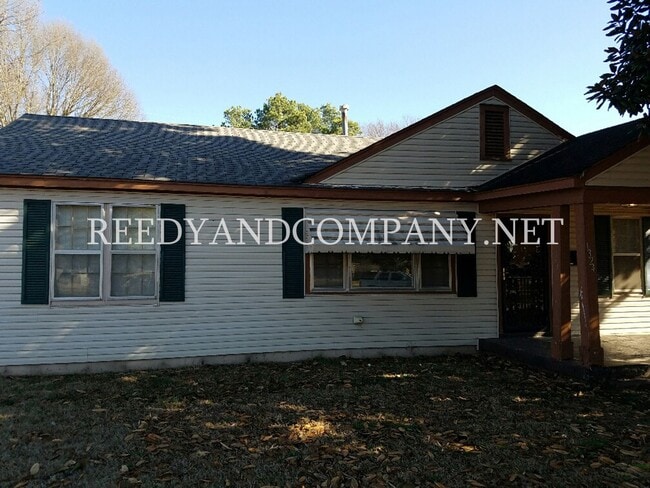 Building Photo - 1324 Wells Station Rd