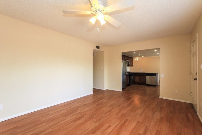 Foto del edificio - 1635 W Villa Maria Dr