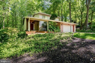 Building Photo - 11150 Wood Elves Way