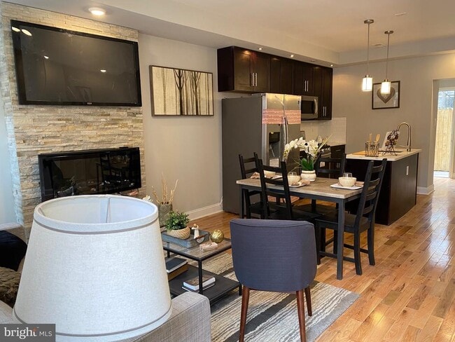 Foto del edificio - 1432 Cambridge St