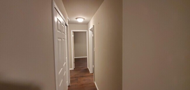 Foto del edificio - Large Floor Plan