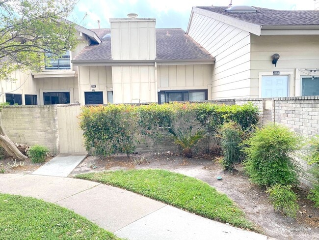 You could use a little style in your life! - You could use a  little style in your life! Townhome